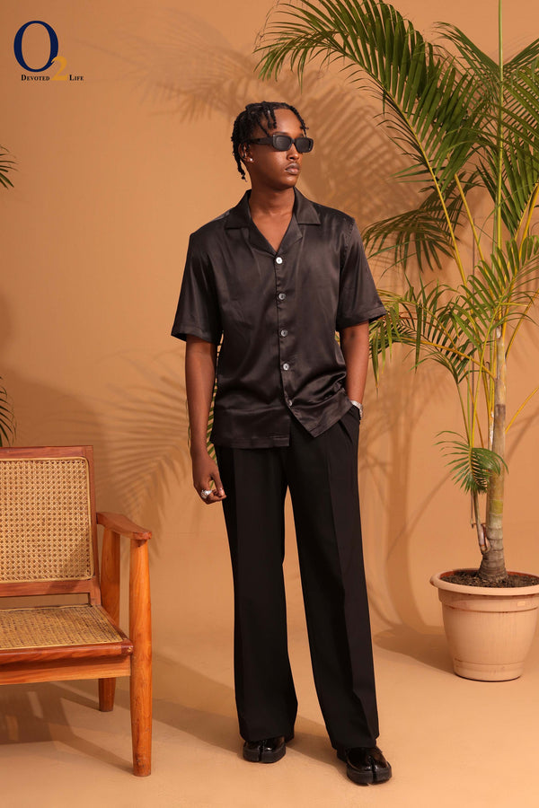 Premium short sleeve satin shirt in black ENVY