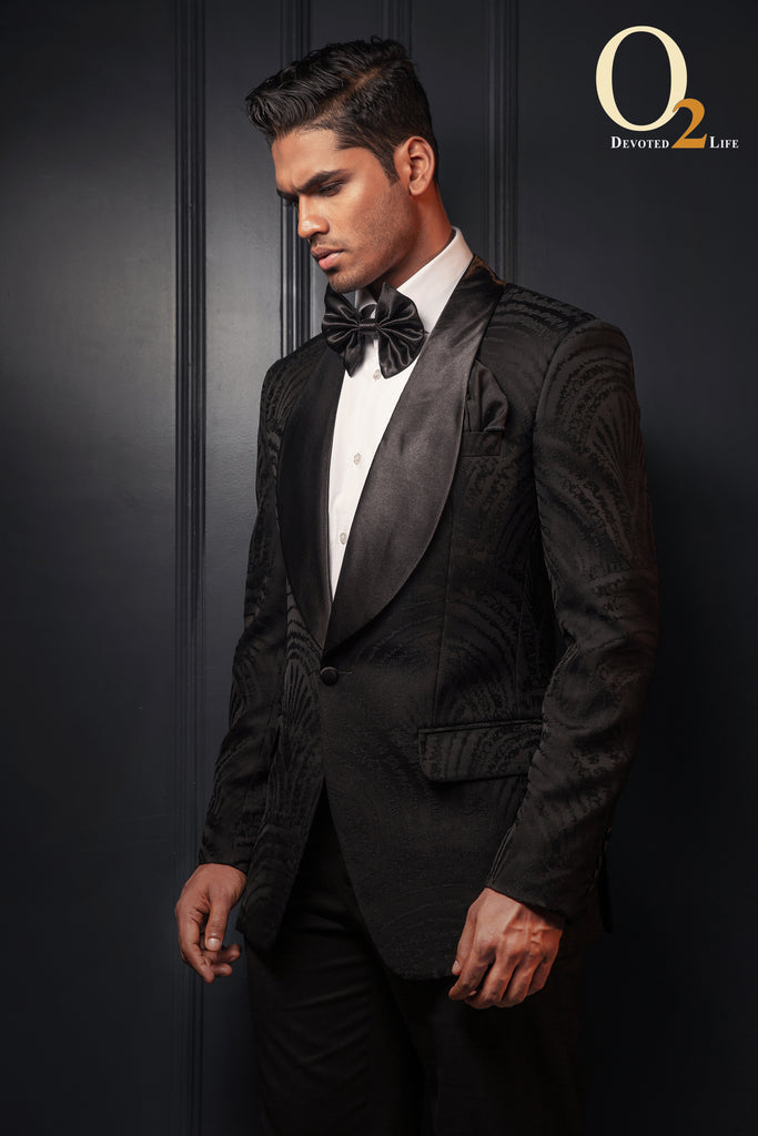 Black Tuxedo Suits With Shawl Collar And Black