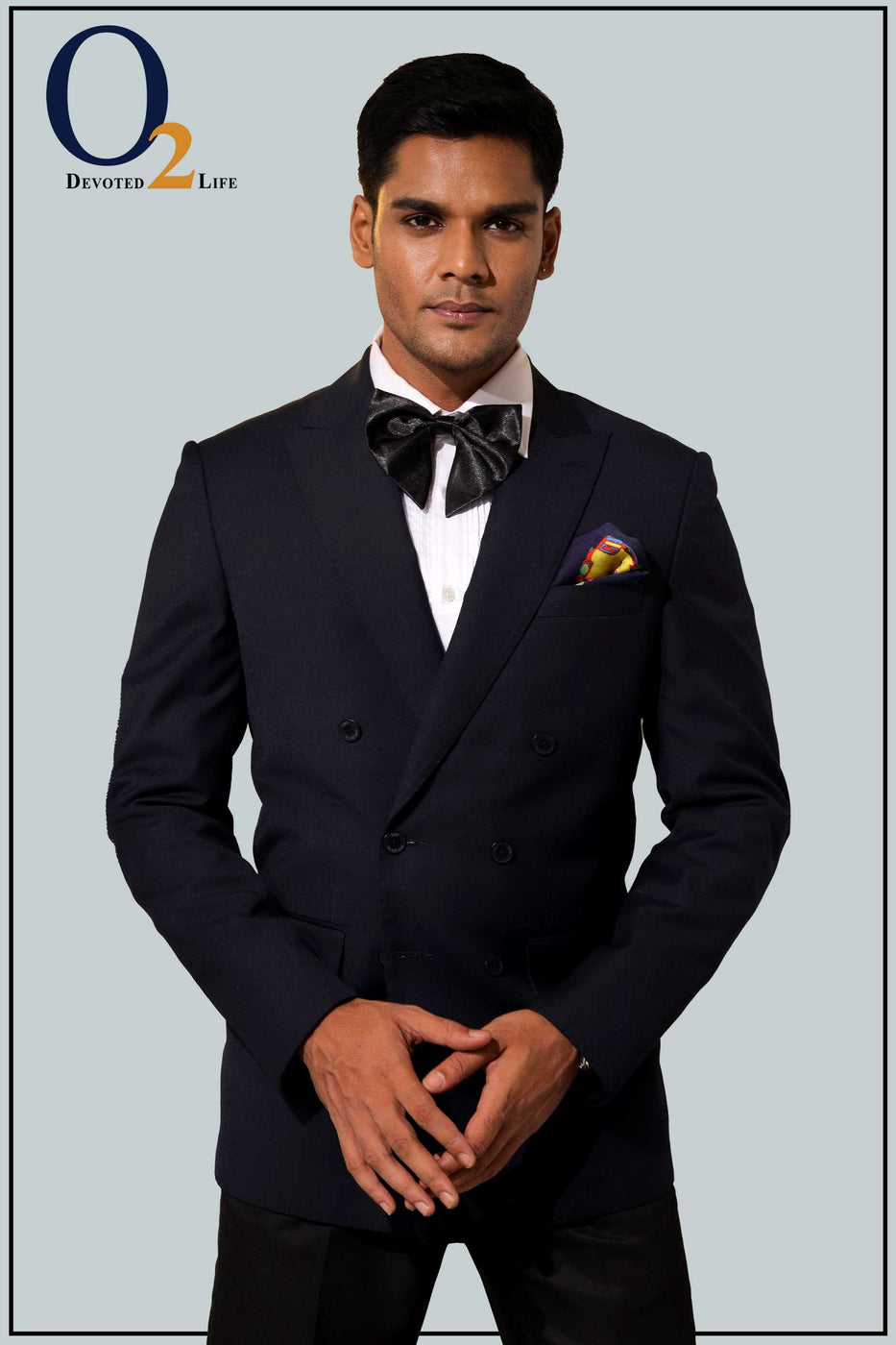 Sharp Luxurious Men's Double-Breasted Black Suit collection
